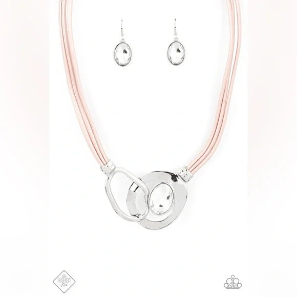 Californian Cowgirl - Pink Necklace